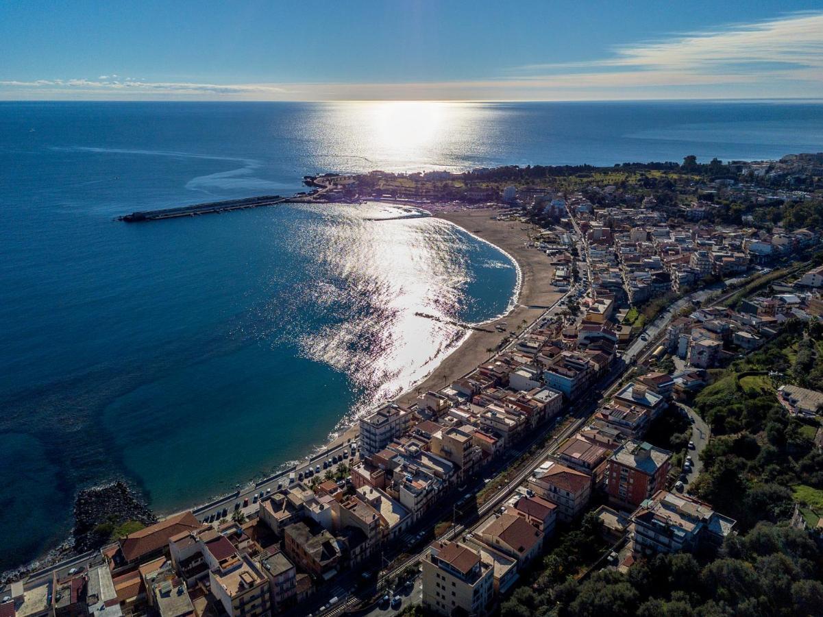 Ludovica Home Giardini Naxos Exterior photo